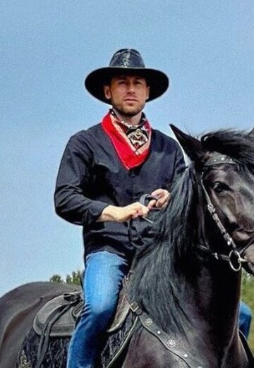 Pasha (@pasha49186) — my photo № 1