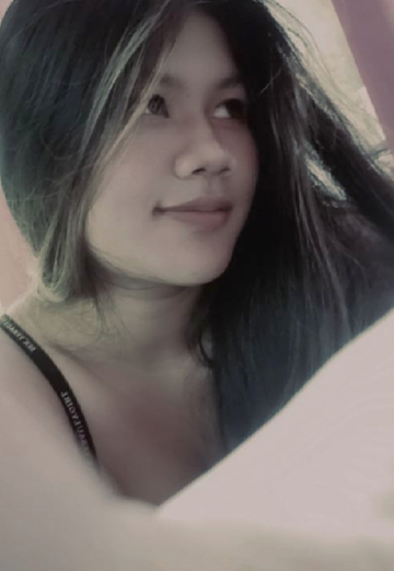 My photo - Queenie, 23 from Singapore (@queenie25)