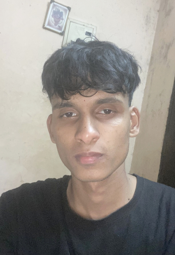 Keerthan (@name8677) — my photo № 1