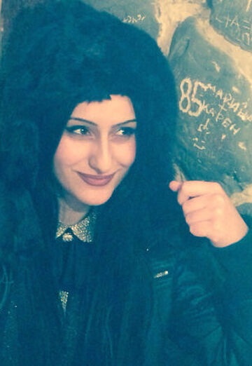 lola (@nata6088) — my photo № 2